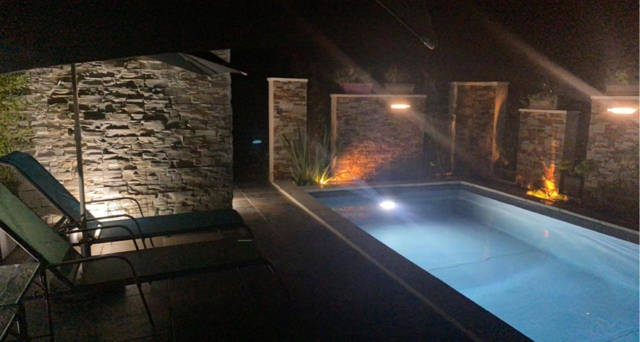 La Suite De Charme Du Mas De La Fontaine De Jonquier Avec Spa Privatif Séguret 외부 사진